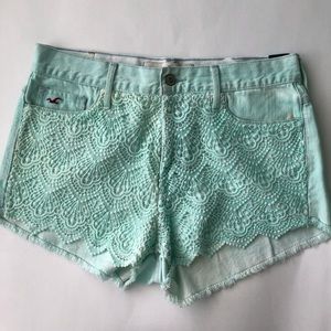 HOLLISTER Mint High Rise Denim Short Shorts with Lace Overlay Size 9 / 29